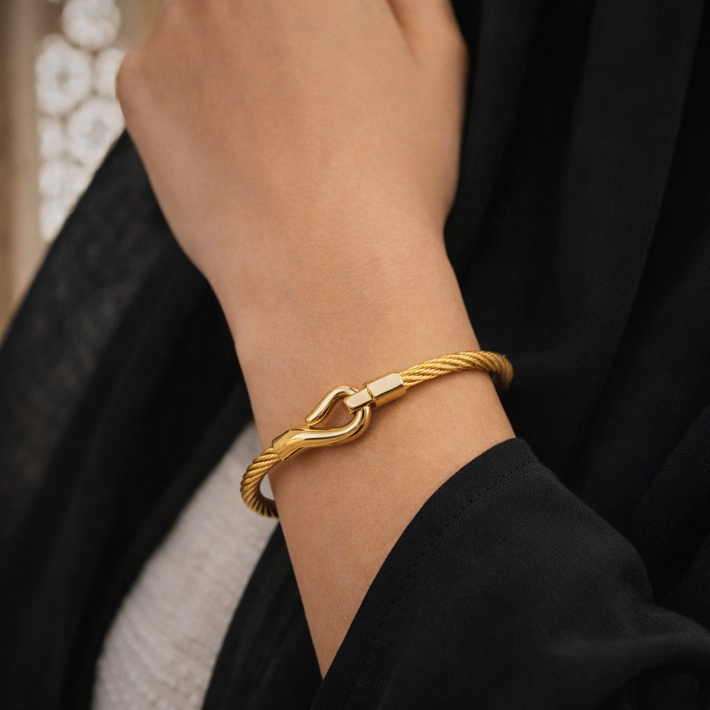 Hook Bracelet
