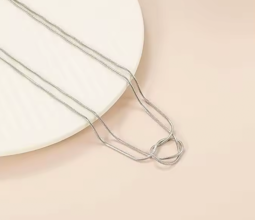 Twisted Chain Necklace